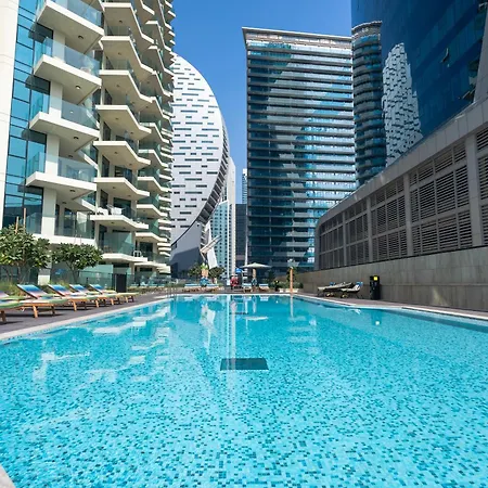 Elegant 2-Bedroom Apartment, Branded & Luxury Amenities Dubaï Extérieur photo