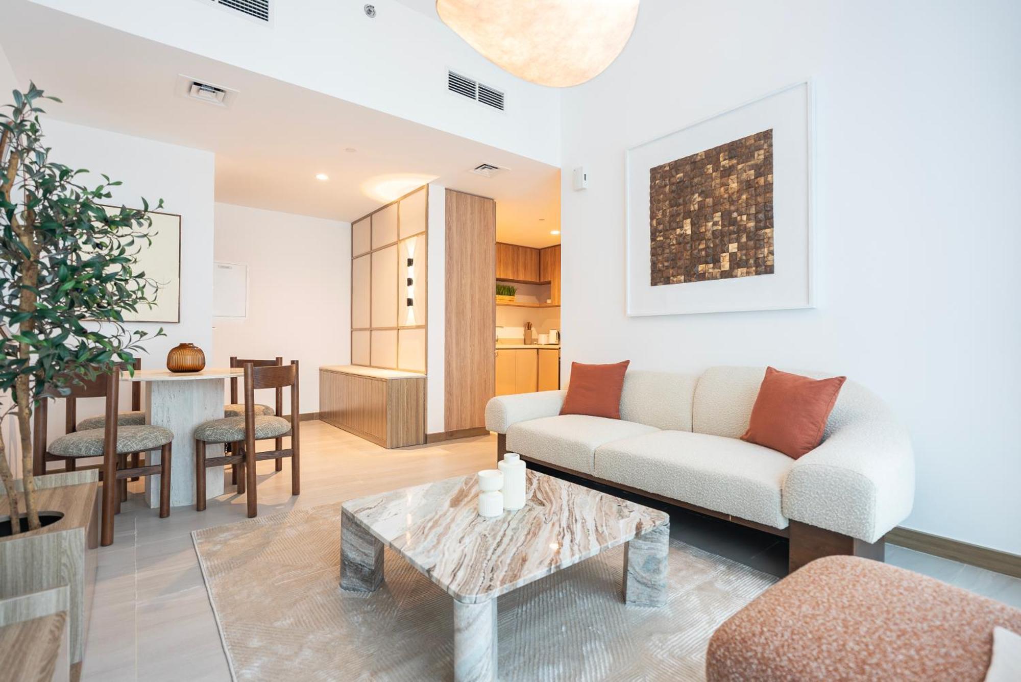 Elegant 2-bedroom Apartment, Branded & Luxury Amenities Dubaï