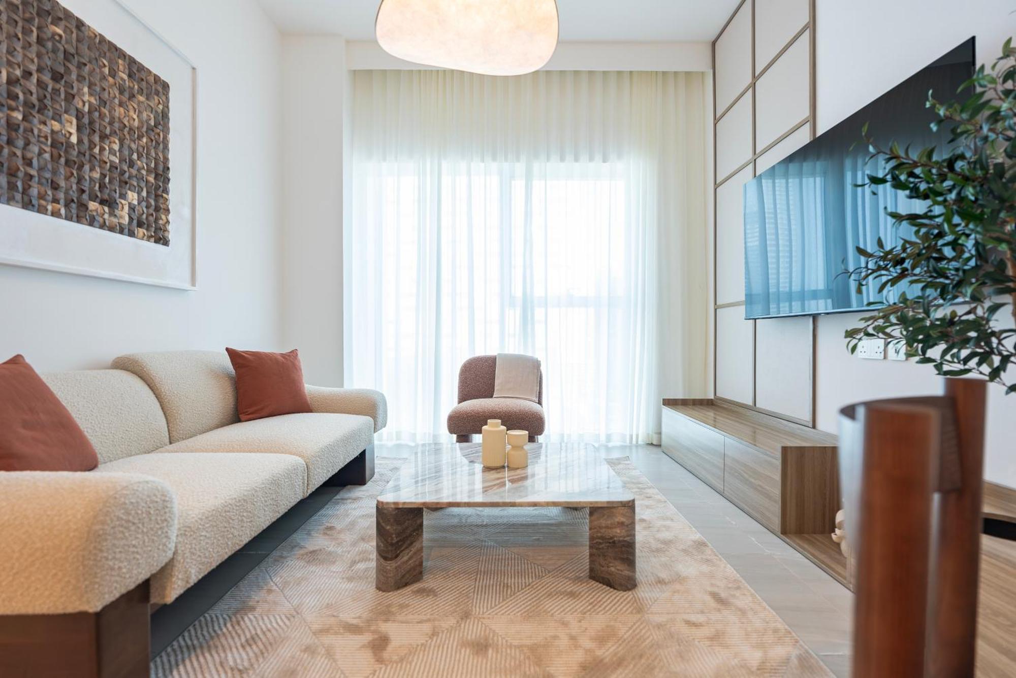 Elegant 2-bedroom Apartment, Branded & Luxury Amenities Dubaï