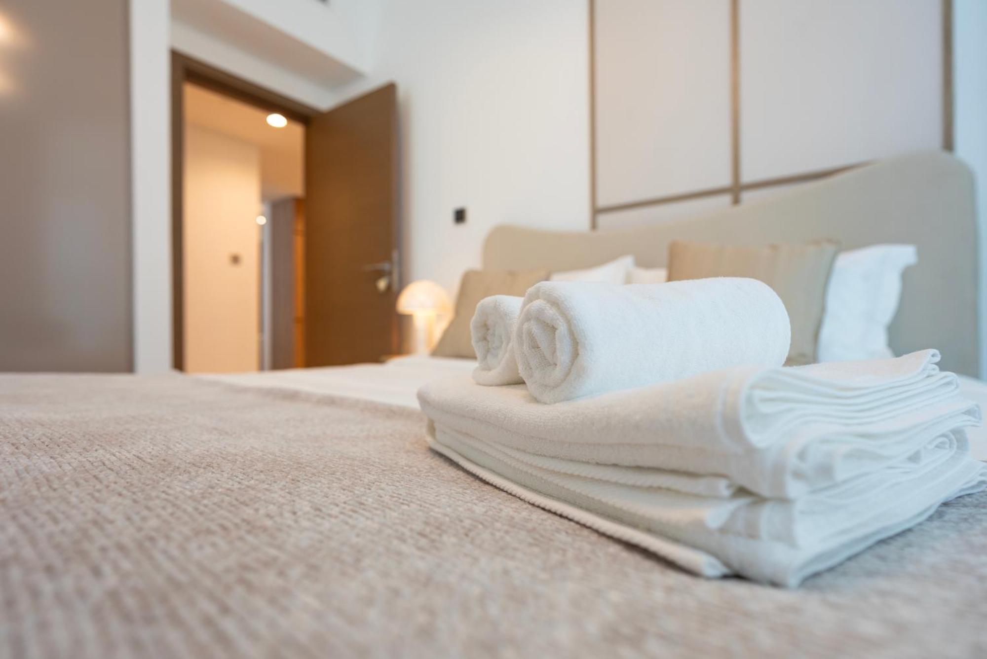Elegant 2-bedroom Apartment, Branded & Luxury Amenities Appartement Dubaï